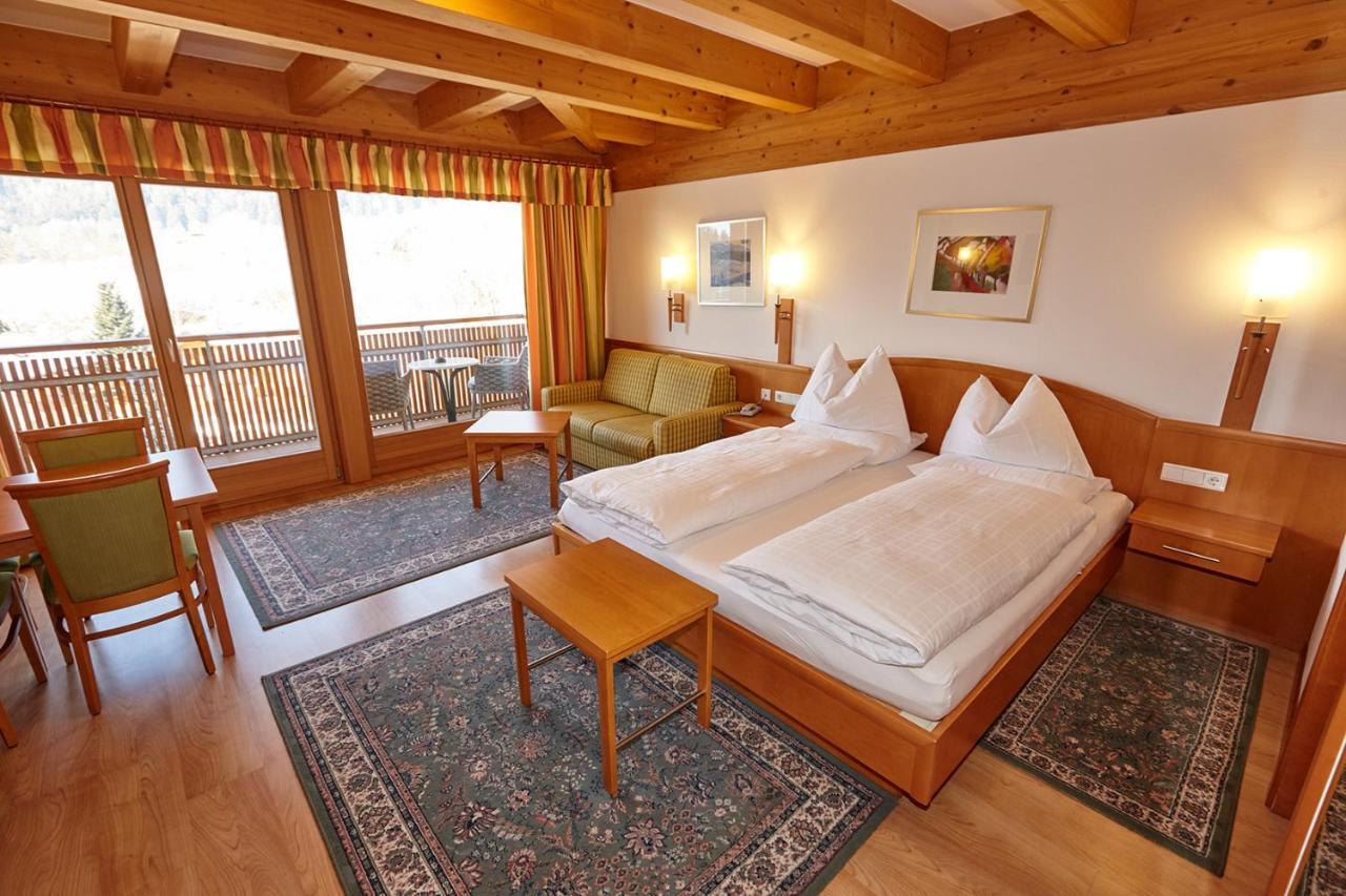Hotel Broetz Rasun di Sotto Luaran gambar