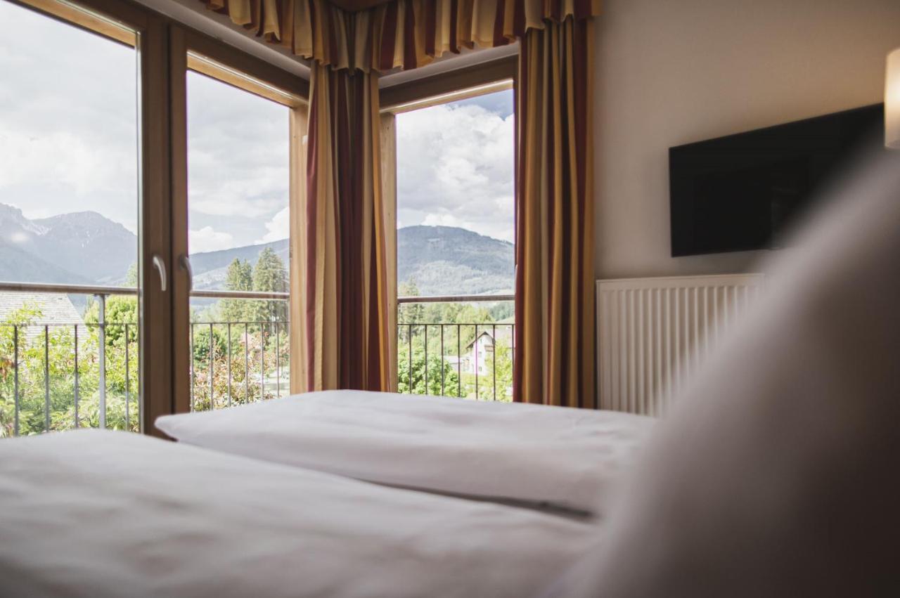 Hotel Broetz Rasun di Sotto Luaran gambar