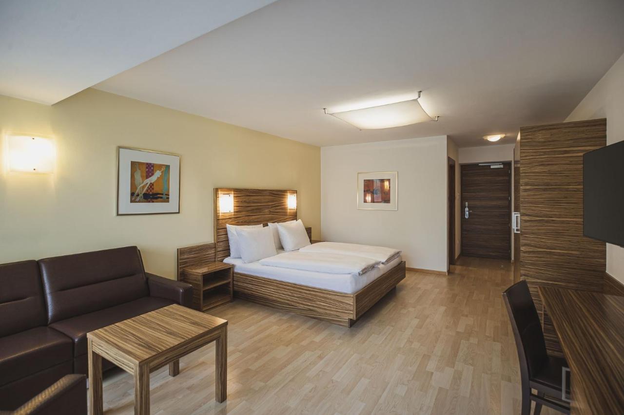 Hotel Broetz Rasun di Sotto Luaran gambar