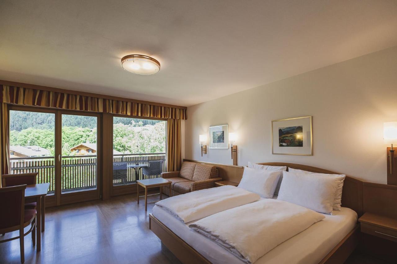Hotel Broetz Rasun di Sotto Luaran gambar
