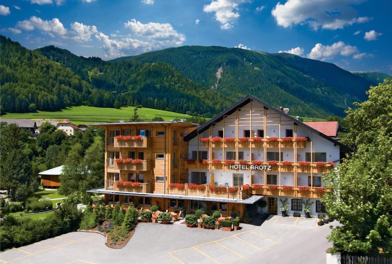 Hotel Broetz Rasun di Sotto Luaran gambar