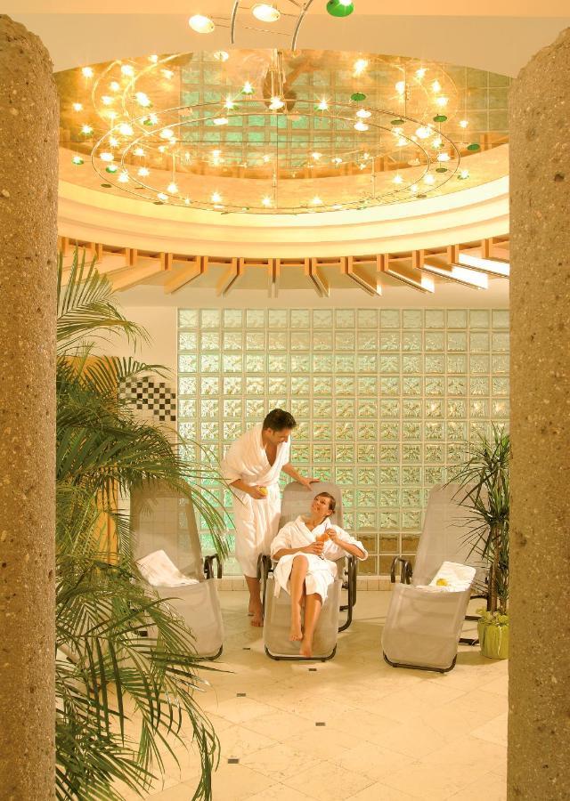 Hotel Broetz Rasun di Sotto Luaran gambar