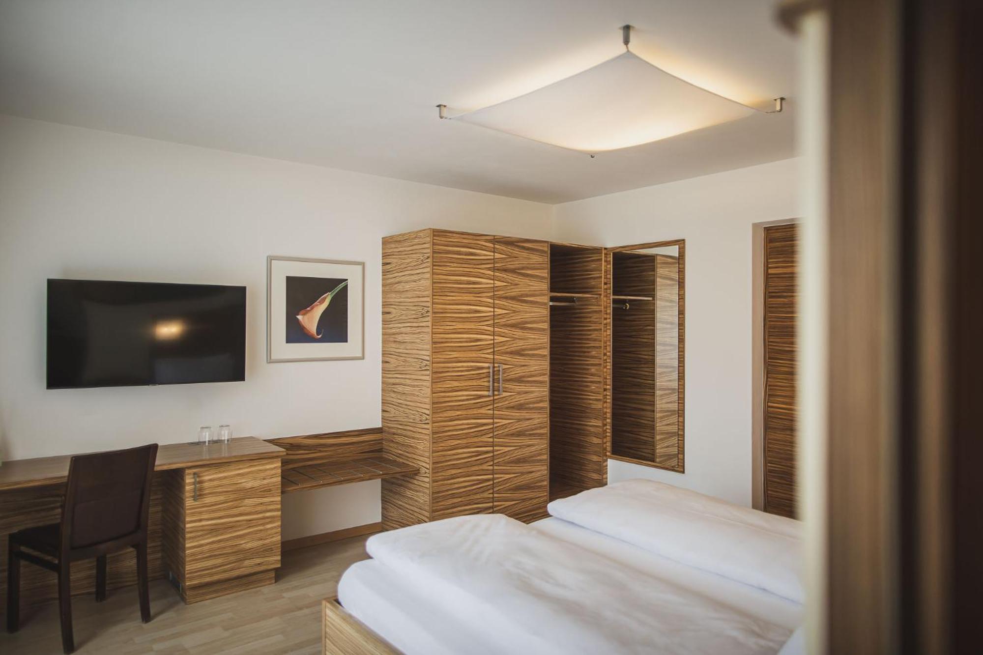 Hotel Broetz Rasun di Sotto Luaran gambar
