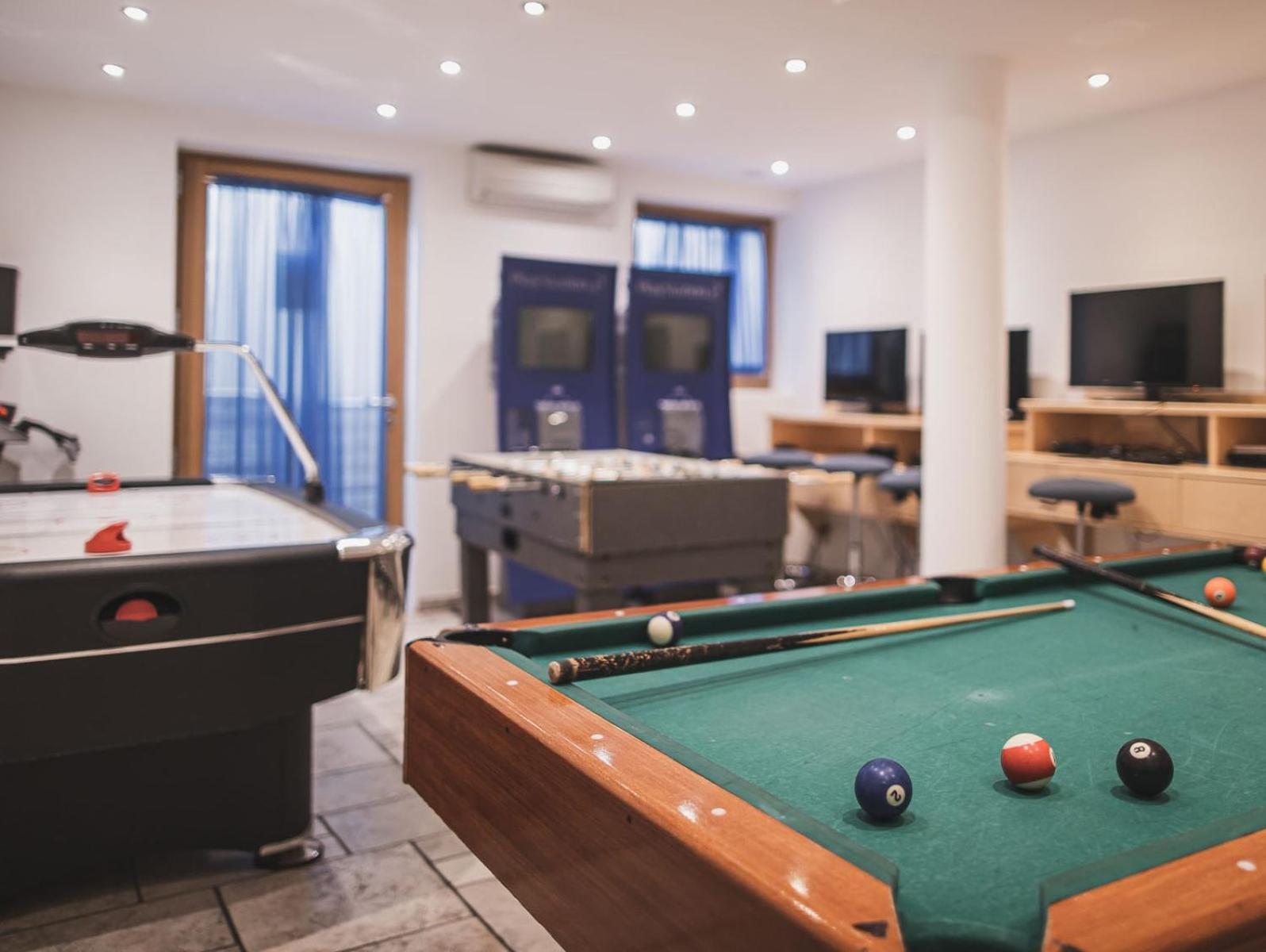 Hotel Broetz Rasun di Sotto Luaran gambar