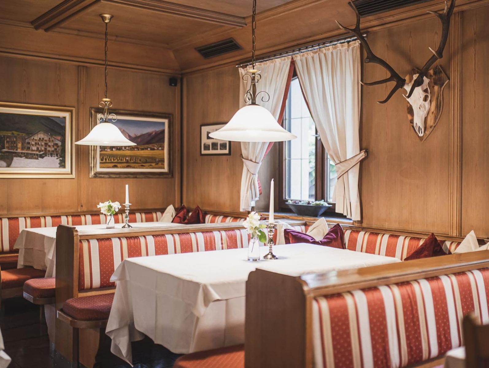 Hotel Broetz Rasun di Sotto Luaran gambar