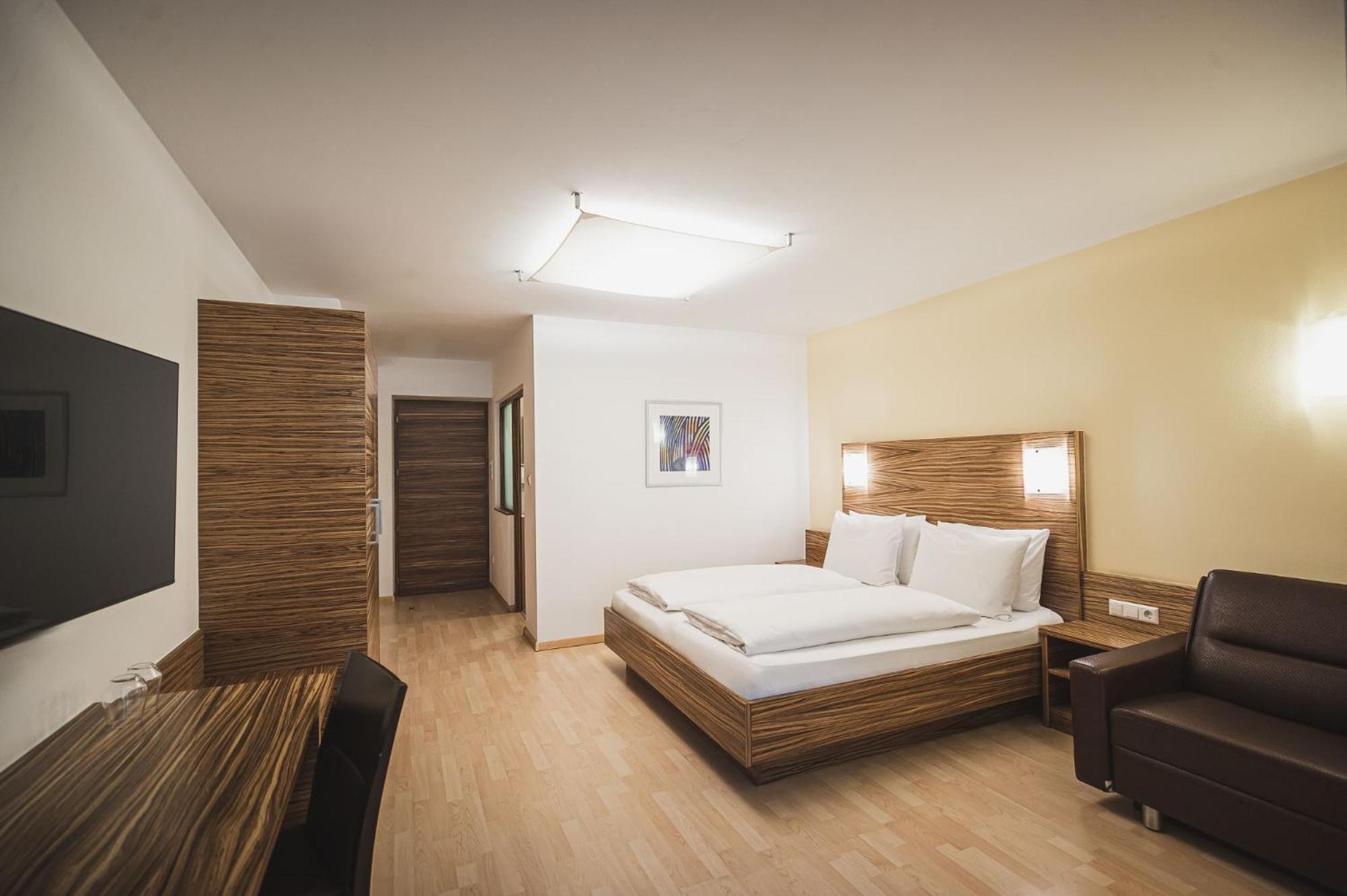 Hotel Broetz Rasun di Sotto Luaran gambar